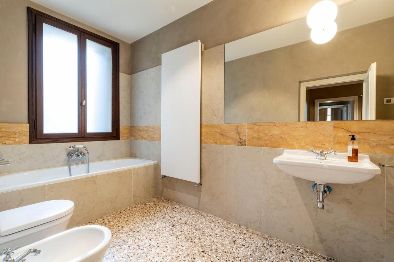 Portego Del Drapier Venesia Bagian luar foto